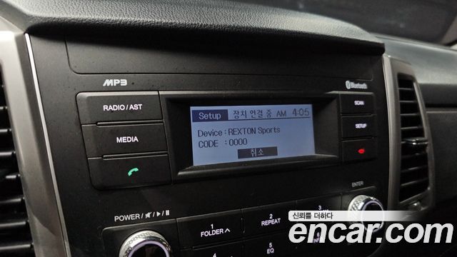 KG Mobility (SsangYong) Rexton Sports Diesel 2.2 2WD Adventure 2018 — фото 14