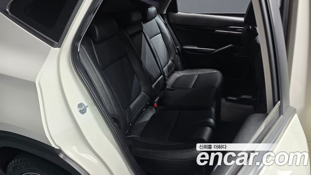 Kia Seltos Gasoline 1.6 Turbo 2WD Noblesse 2020 — фото 11