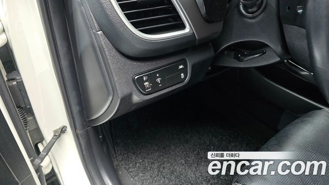 Kia Seltos Gasoline 1.6 Turbo 2WD Noblesse 2020 — фото 18