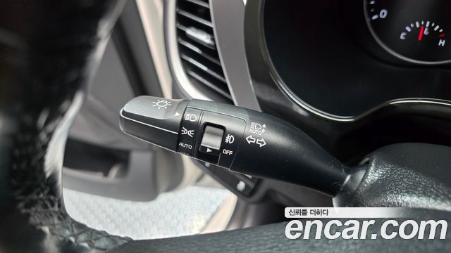 Kia Seltos Gasoline 1.6 Turbo 2WD Noblesse 2020 — фото 19