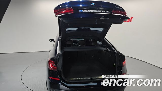 BMW 6 Series GT (G32) 630i xDrive M Sport 2021 — фото 36