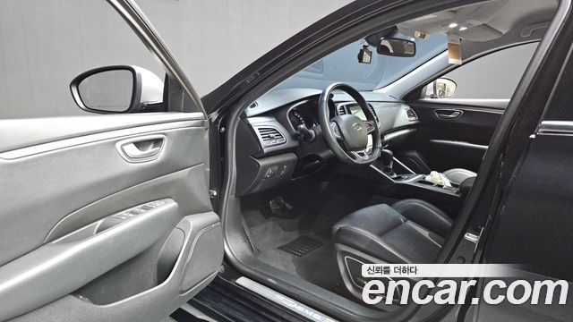 Renault Korea SM6 2.0 GDe SE 2017 — фото 10