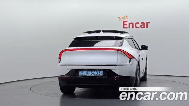 Kia EV6 Long Range Earth 2022 — фото 4