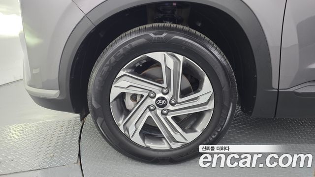 Hyundai Santa Fe Diesel 2.2 2WD Exclusive 2023 — фото 5