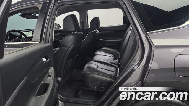 Hyundai Santa Fe Diesel 2.2 2WD Exclusive 2023 — фото 11