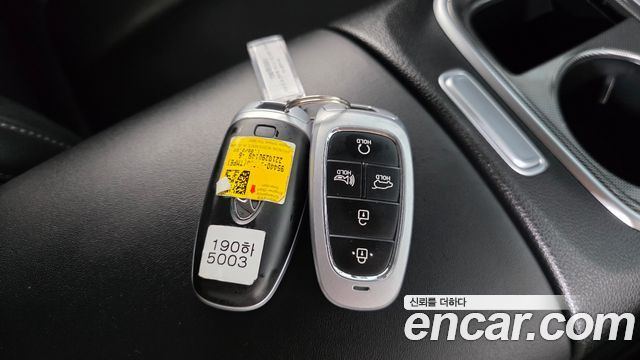 Hyundai Santa Fe Diesel 2.2 2WD Exclusive 2023 — фото 16