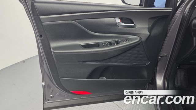 Hyundai Santa Fe Diesel 2.2 2WD Exclusive 2023 — фото 24