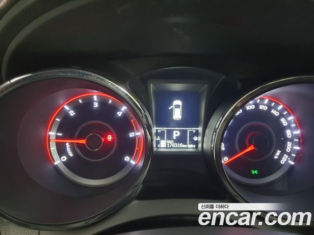 KG Mobility (SsangYong) Tivoli Diesel LX 2WD 2017 — фото 8