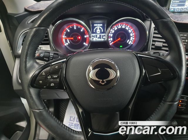 KG Mobility (SsangYong) Tivoli Diesel LX 2WD 2017 — фото 17