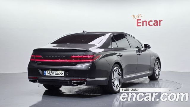 Genesis G90 3.3 T AWD Premium 2021 — фото 2