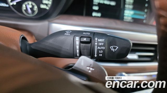 Genesis G90 3.3 T AWD Premium 2021 — фото 30