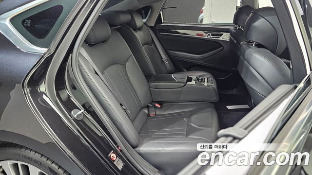 Genesis G80 3.3 GDI AWD Premium Luxury 2018 — фото 11