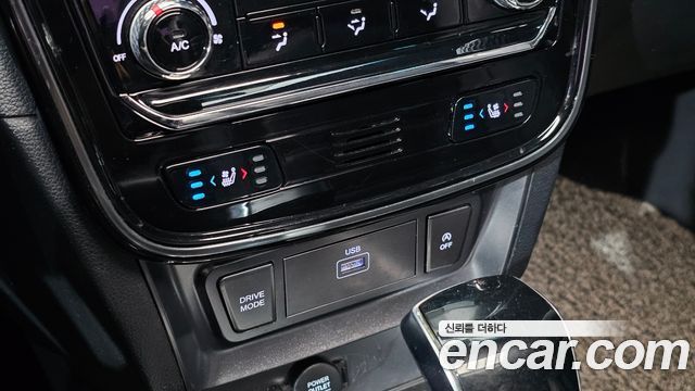 KG Mobility (SsangYong) Very New Tivoli Gasoline 1.5 2WD V5 2020 — фото 32