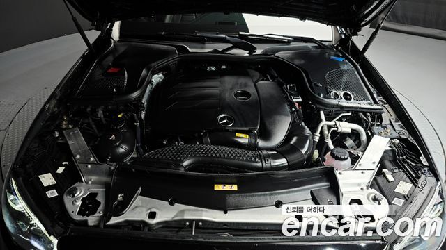 Mercedes-Benz E-Class (W213) E350 4MATIC AMG Line 2021 — фото 6