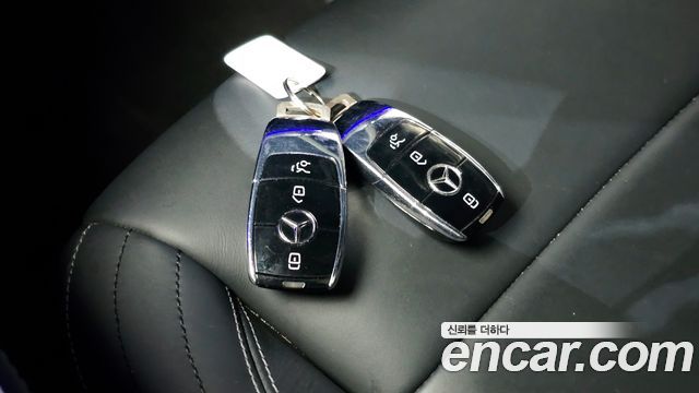 Mercedes-Benz E-Class (W213) E350 4MATIC AMG Line 2021 — фото 16