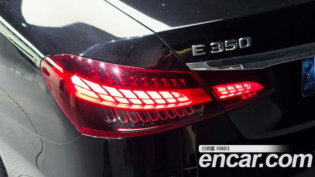 Mercedes-Benz E-Class (W213) E350 4MATIC AMG Line 2021 — фото 23