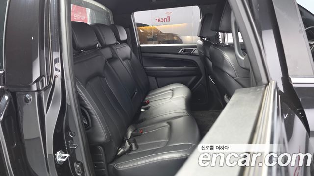 KG Mobility (SsangYong) Rexton Sports Khan Diesel 2.2 4WD Prestige 2021 — фото 12