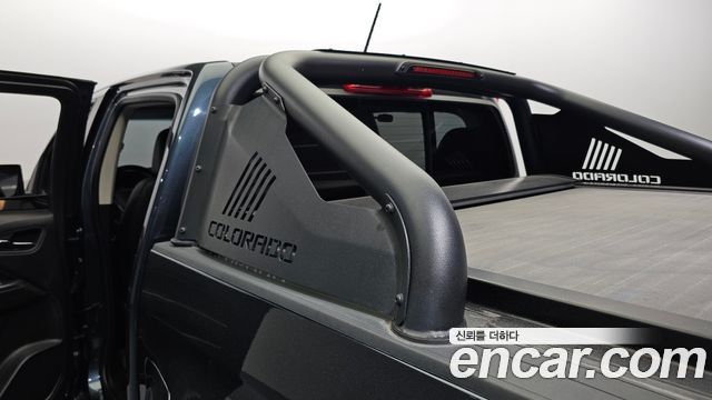 Chevrolet Colorado 3.6 Extreme-X 4WD Sports Bar 2020 — фото 31