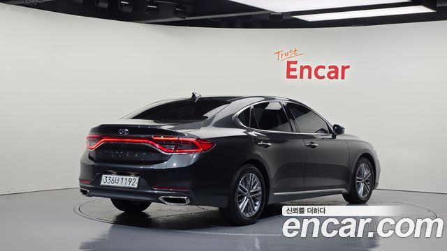 Hyundai Grandeur (IG) 2.4 Premium 2019 — фото 2
