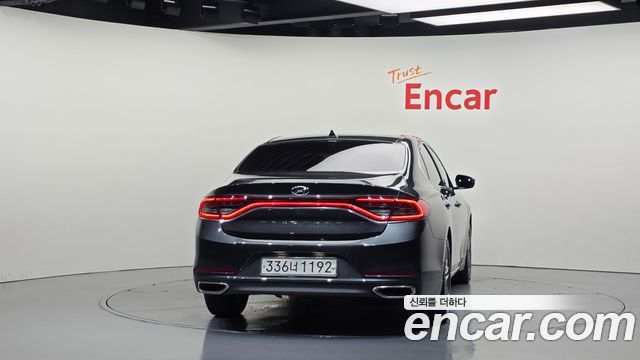 Hyundai Grandeur (IG) 2.4 Premium 2019 — фото 4