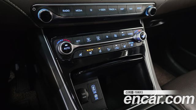 Hyundai Grandeur (IG) 2.4 Premium 2019 — фото 14