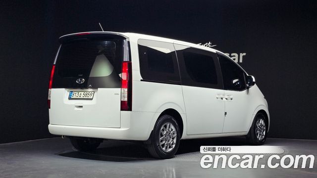 Hyundai Staria Cargo 3-Seater Modern 2022 — фото 2