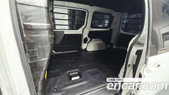 Hyundai Staria Cargo 3-Seater Modern 2022 — фото 11
