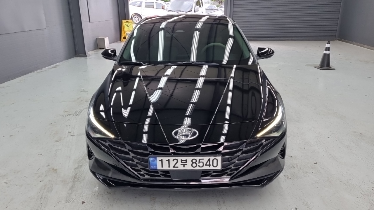 Hyundai Avante (CN7) 1.6 Inspiration 2023 — фото 3