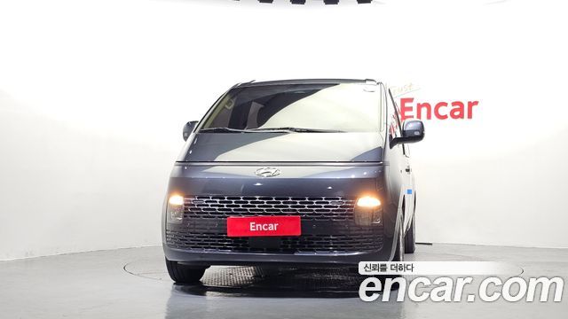 Hyundai Staria Tourer 11-Seater Modern 2023 — фото 3