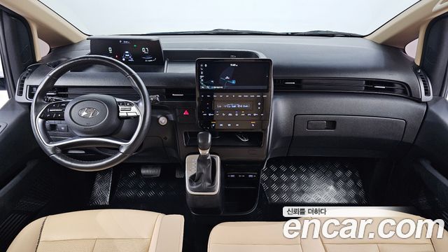 Hyundai Staria Tourer 11-Seater Modern 2023 — фото 7