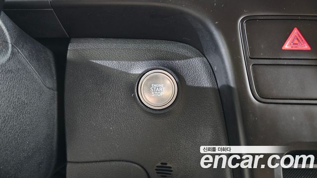 Hyundai Staria Tourer 11-Seater Modern 2023 — фото 20
