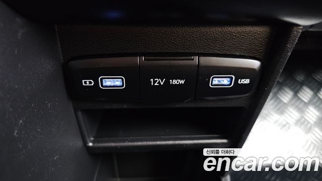 Hyundai Staria Tourer 11-Seater Modern 2023 — фото 27