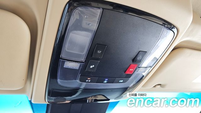 Hyundai Staria Tourer 11-Seater Modern 2023 — фото 29
