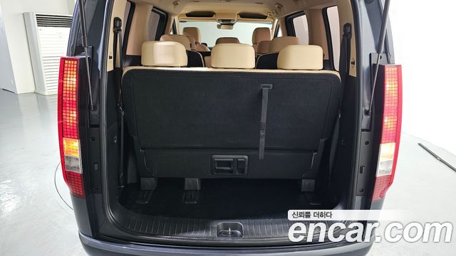 Hyundai Staria Tourer 11-Seater Modern 2023 — фото 31