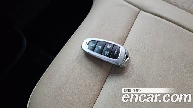 Hyundai Staria Tourer 11-Seater Modern 2023 — фото 32