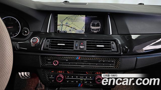 BMW 5 Series (F10) 520d xDrive Luxury Plus 2016 — фото 14