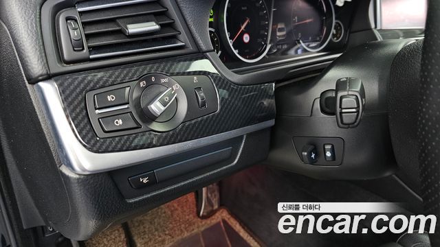 BMW 5 Series (F10) 520d xDrive Luxury Plus 2016 — фото 27