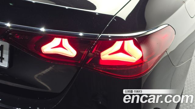 Mercedes-Benz E-Class (W214) E200 AMG Line 2026 — фото 29