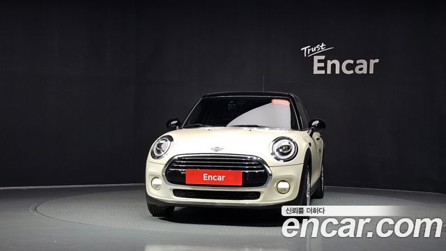 MINI Cooper 5Door HIGH 3rd 2019 — фото 3
