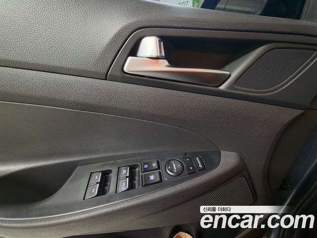 Hyundai Tucson Diesel 2.0 2WD Modern 2019 — фото 19