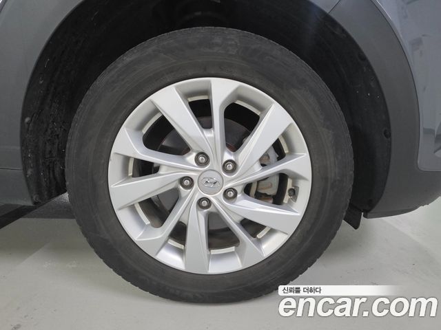 Hyundai Tucson Diesel 2.0 2WD Modern 2019 — фото 24