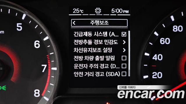 KG Mobility (SsangYong) Very New Tivoli Gasoline 1.5 2WD V7 2023 — фото 16
