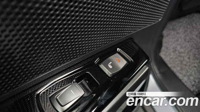 KG Mobility (SsangYong) Very New Tivoli Gasoline 1.5 2WD V7 2023 — фото 29