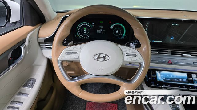 Hyundai Grandeur Hybrid (IG) Calligraphy 2021 — фото 17