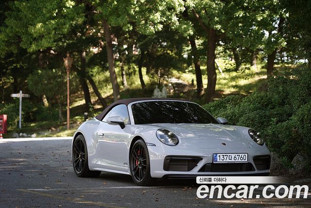 Porsche 911 (992) Carrera 4 GTS Cabriolet 2024 — фото 2