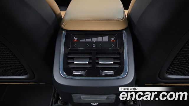 Volvo XC60 (II) D4 Inscription 2018 — фото 19