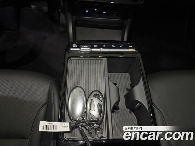 Hyundai Tucson (NX4) Diesel 2.0 4WD Premium 2024 — фото 16