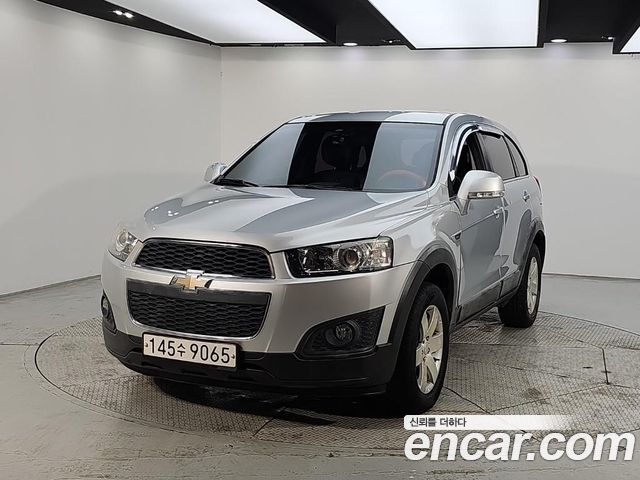Chevrolet Captiva 2WD LS