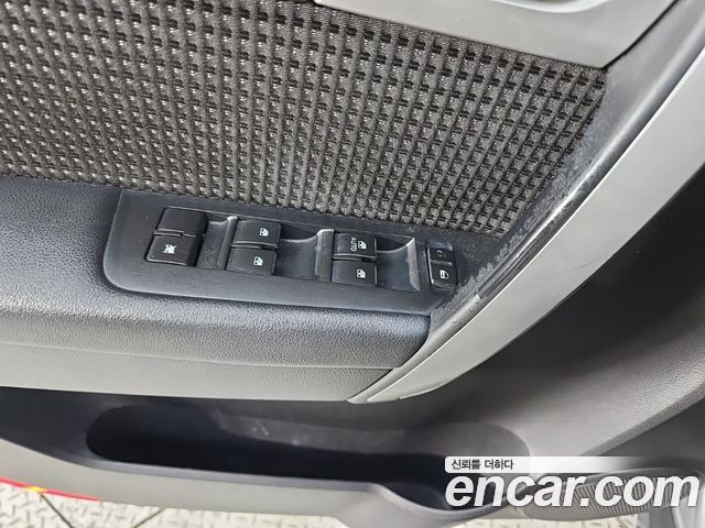 Chevrolet Captiva 2WD LS 2015 — фото 23