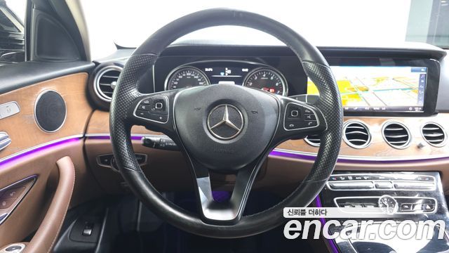 Mercedes-Benz E-Class (W213) E300 Exclusive 2018 — фото 13